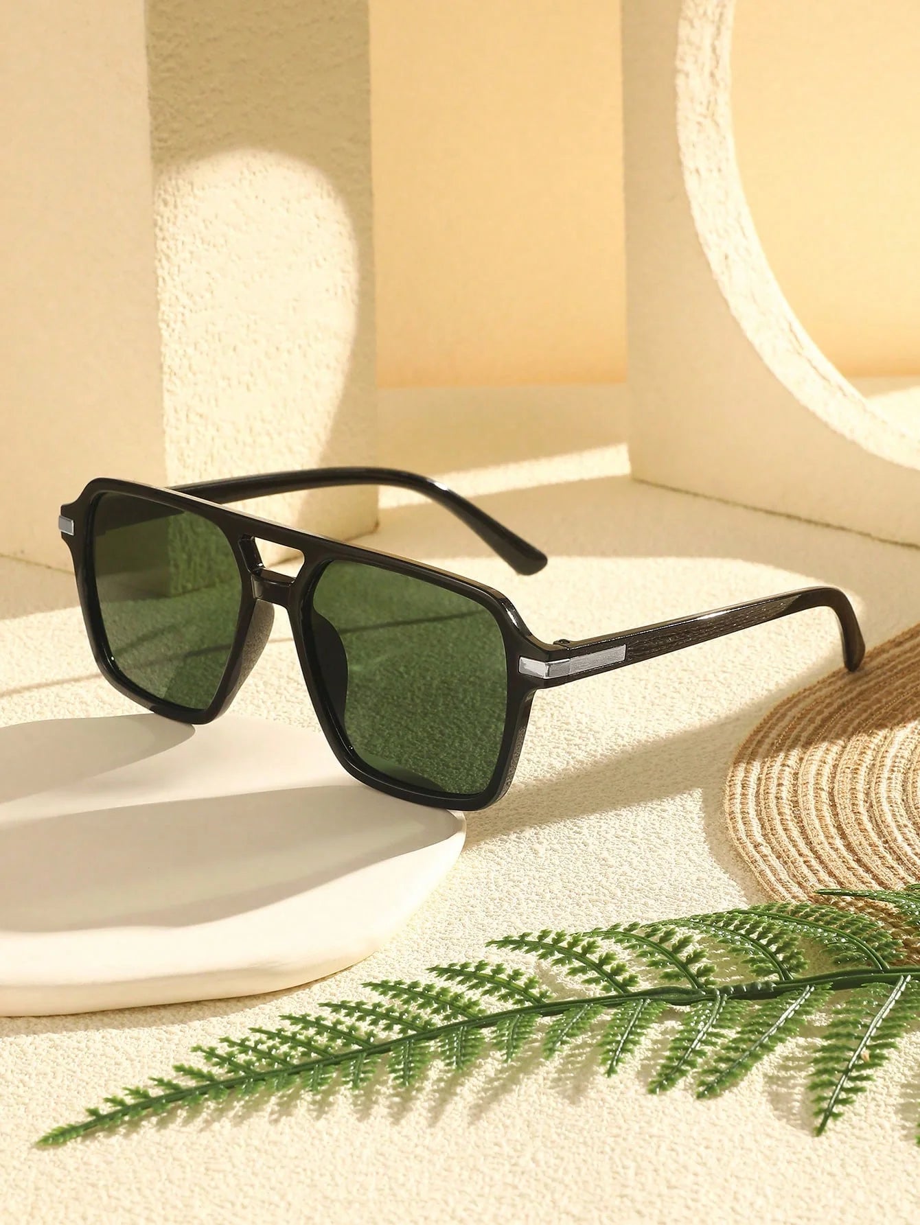 Riviera™ Retro Sunglasses