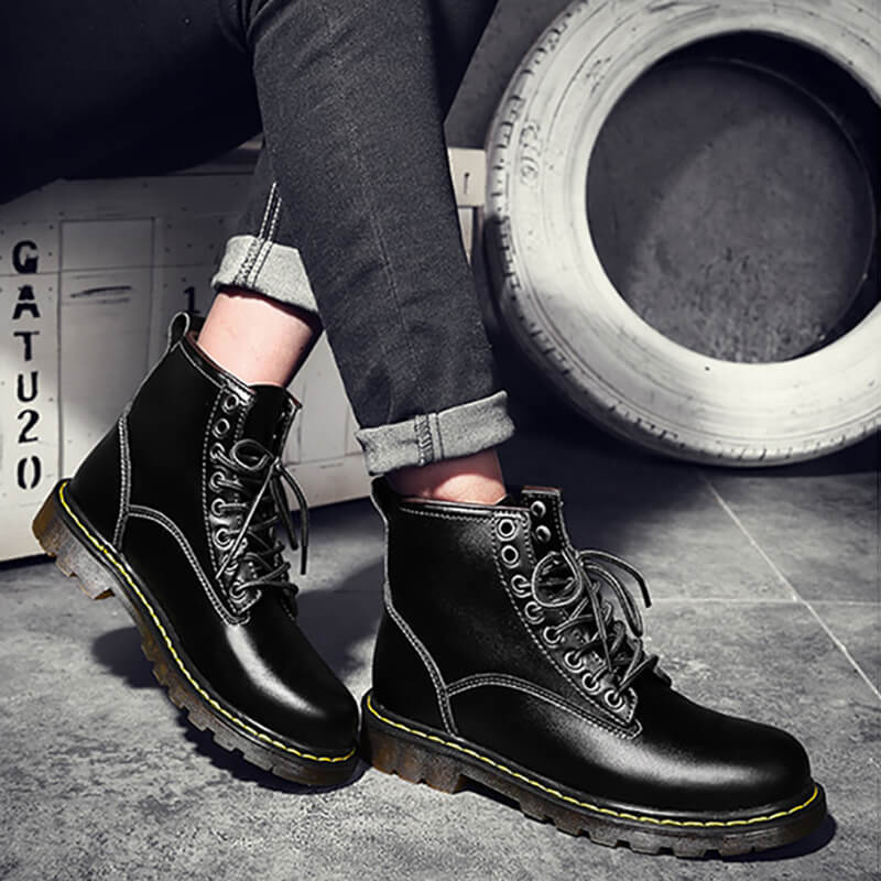 Luke™ Rugged Desert Boots