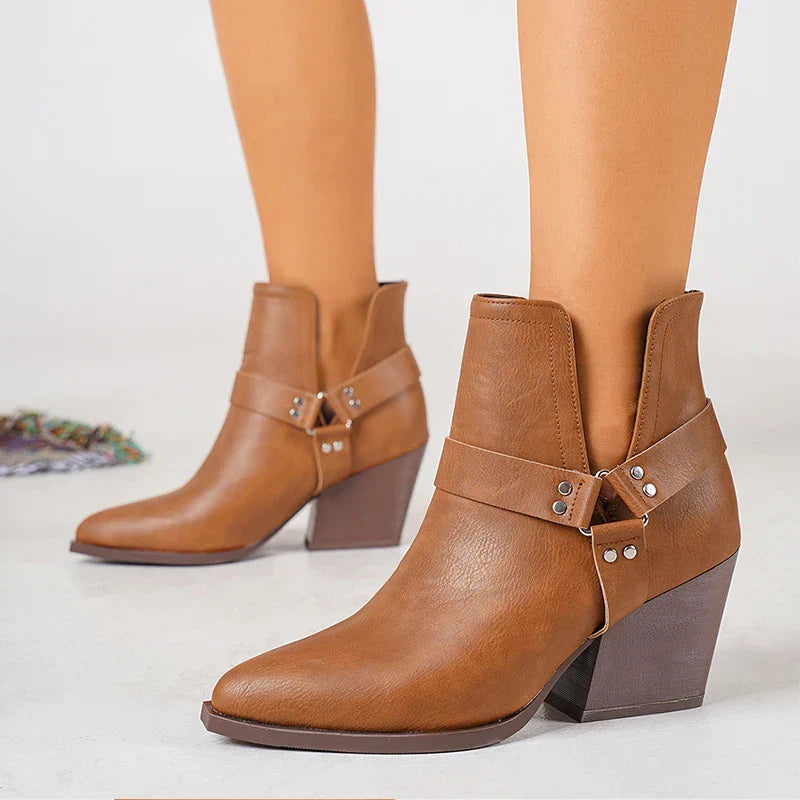 Lyla™ | Modern Boots