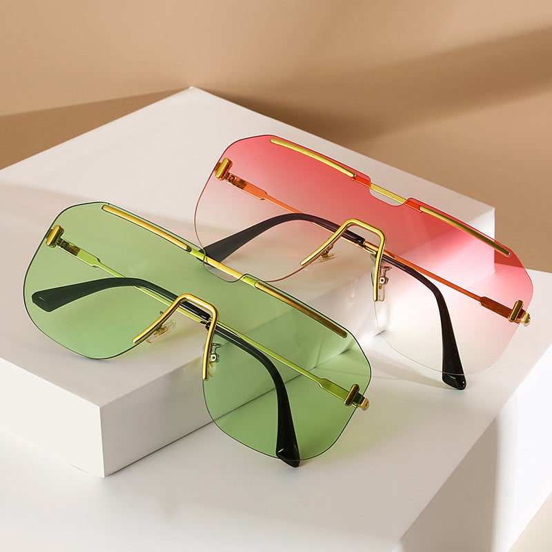 Liora™ Bold Sunglasses