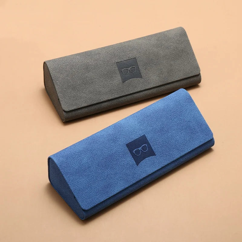 Rhett Triangle Glasses Case