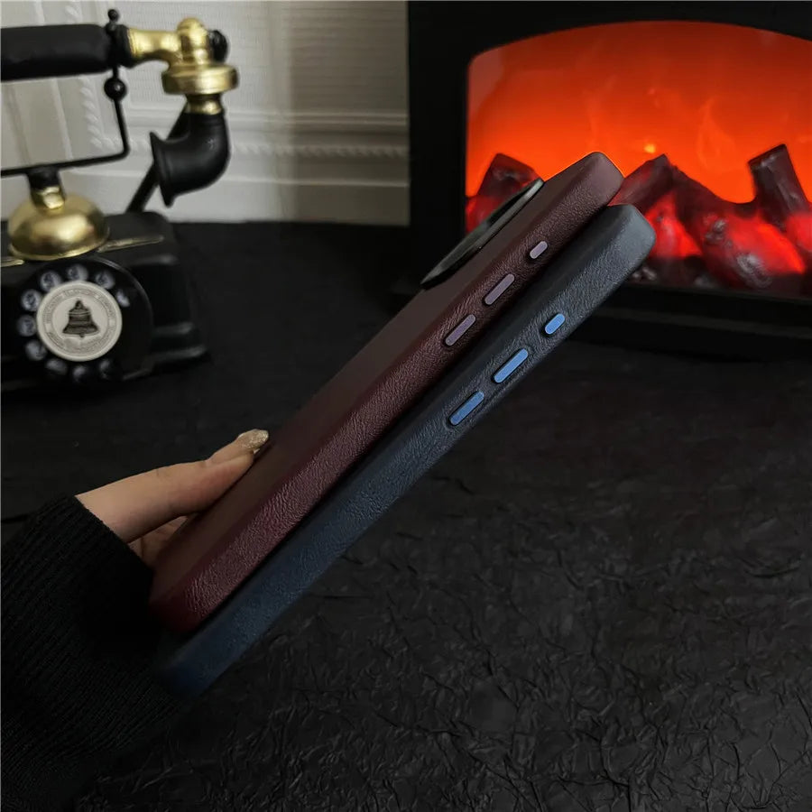 Vantage Leather Button Case