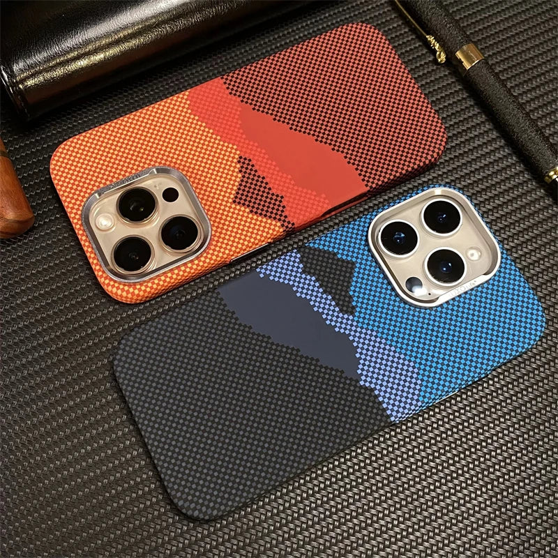 Stratos Plaid MagSafe Case