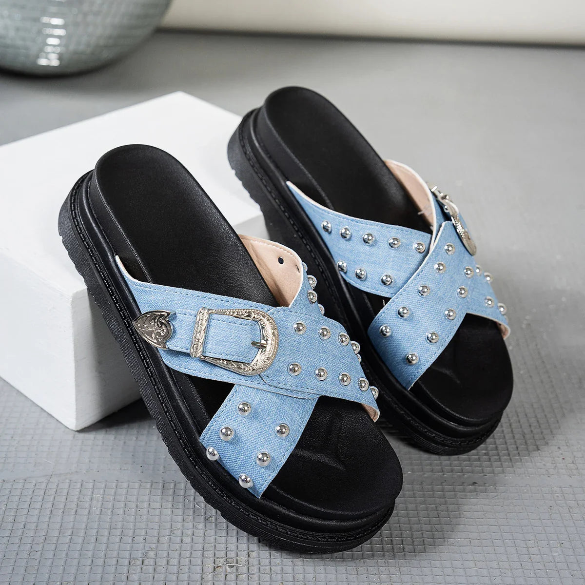 Joanne Studs Slides