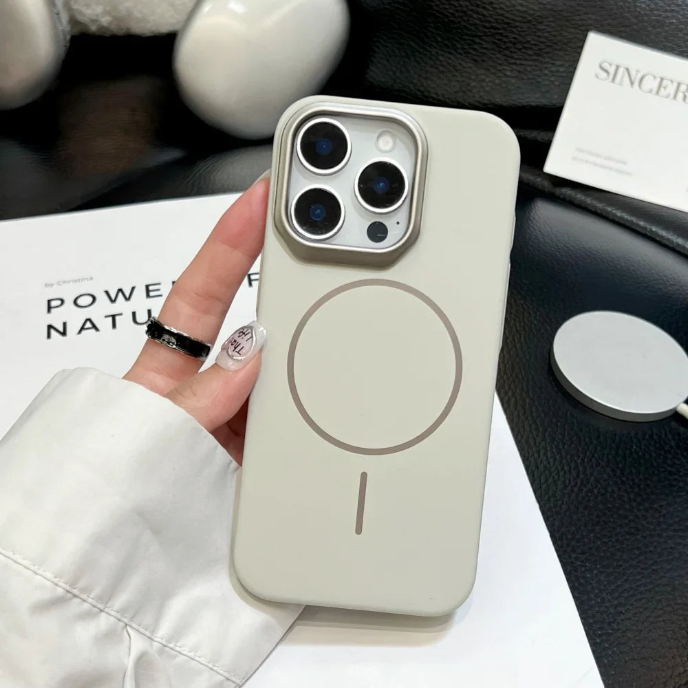 AeroShield MagSafe Matte Case