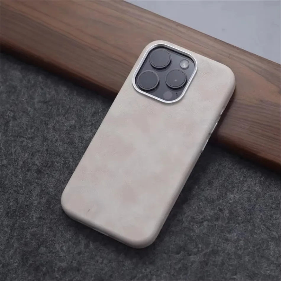 Roma Heritage MagSafe Leather Case