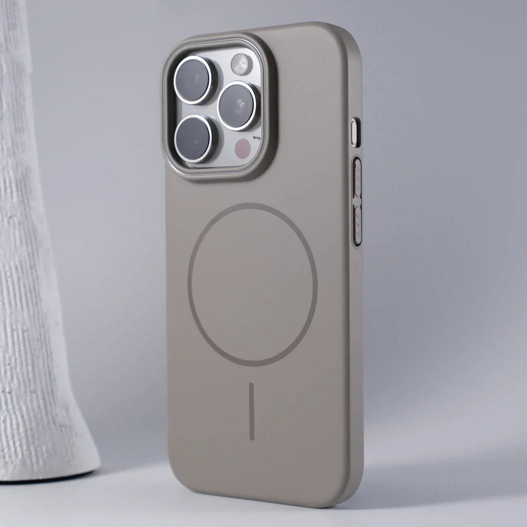 Oslo Matte MagSafe Case