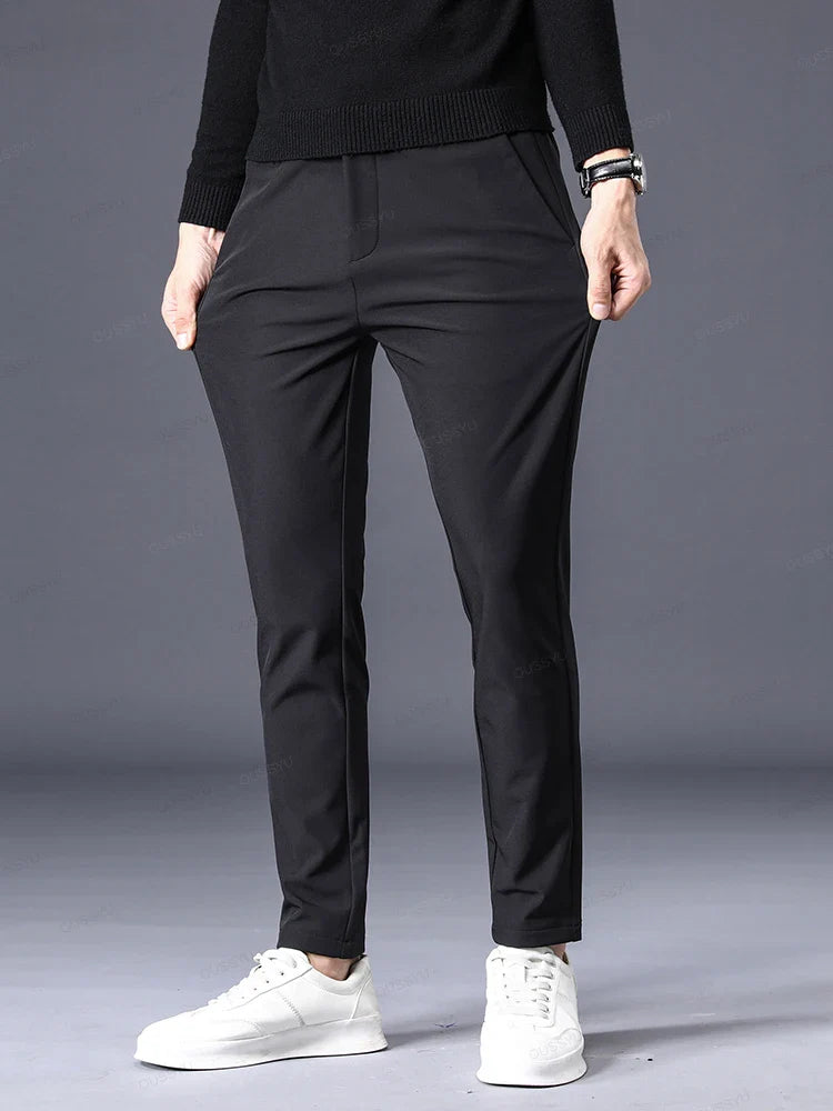 Noam Classic Fit Pant