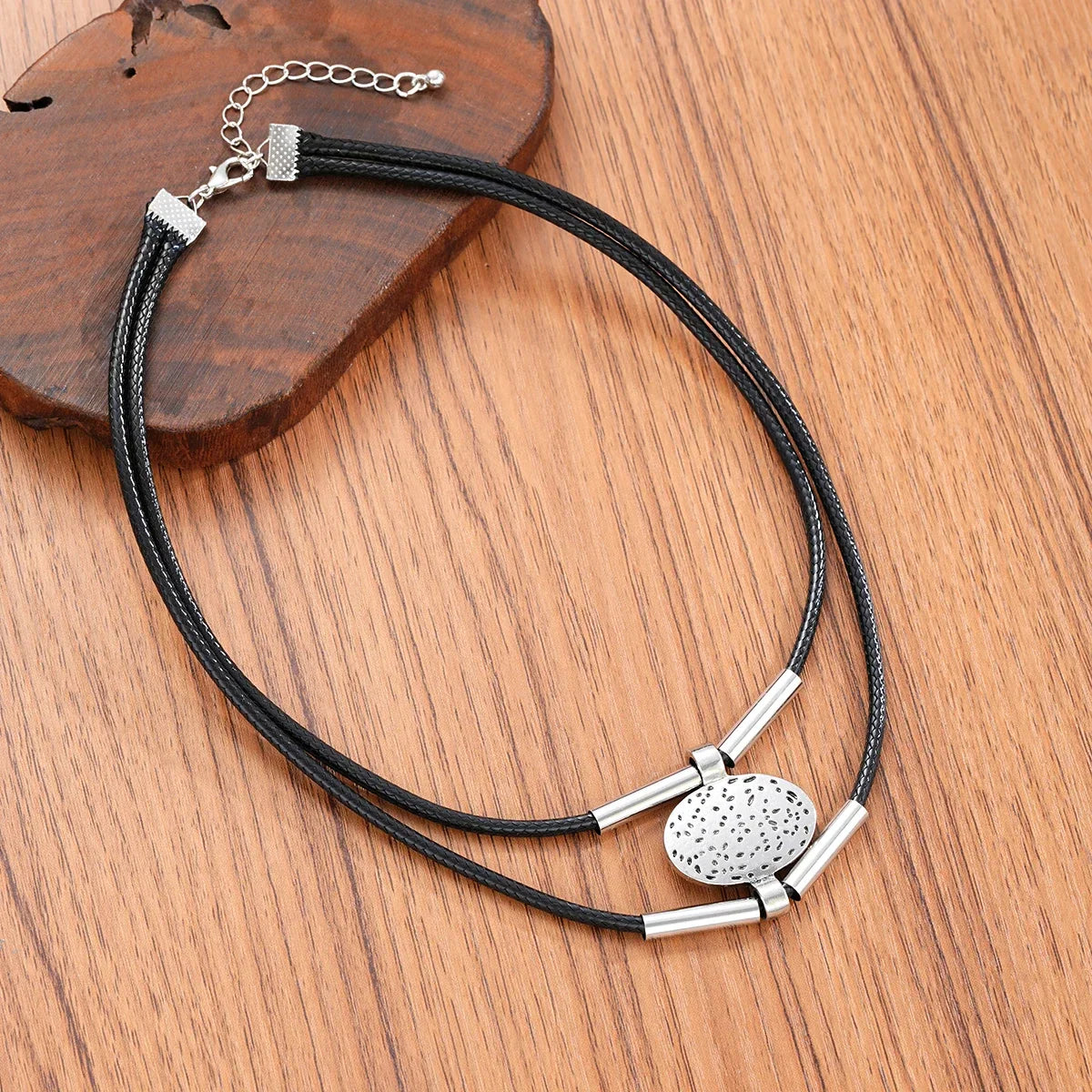 Evelyn Metal Chain Set