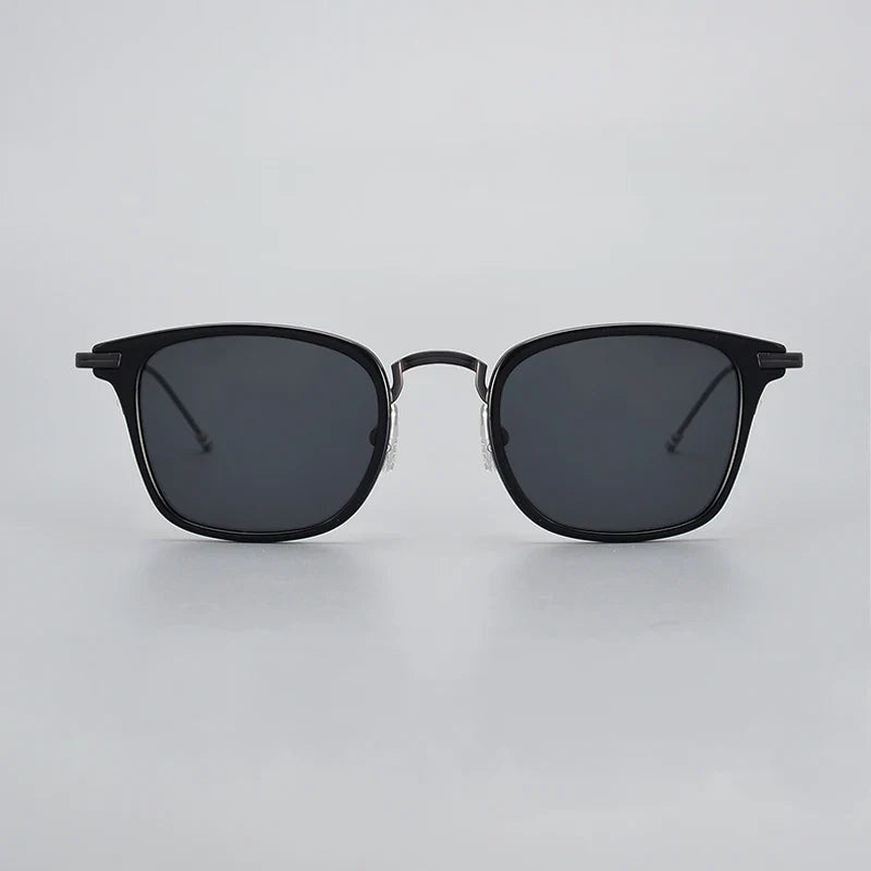 Theo Classic Polarized Sunglasses