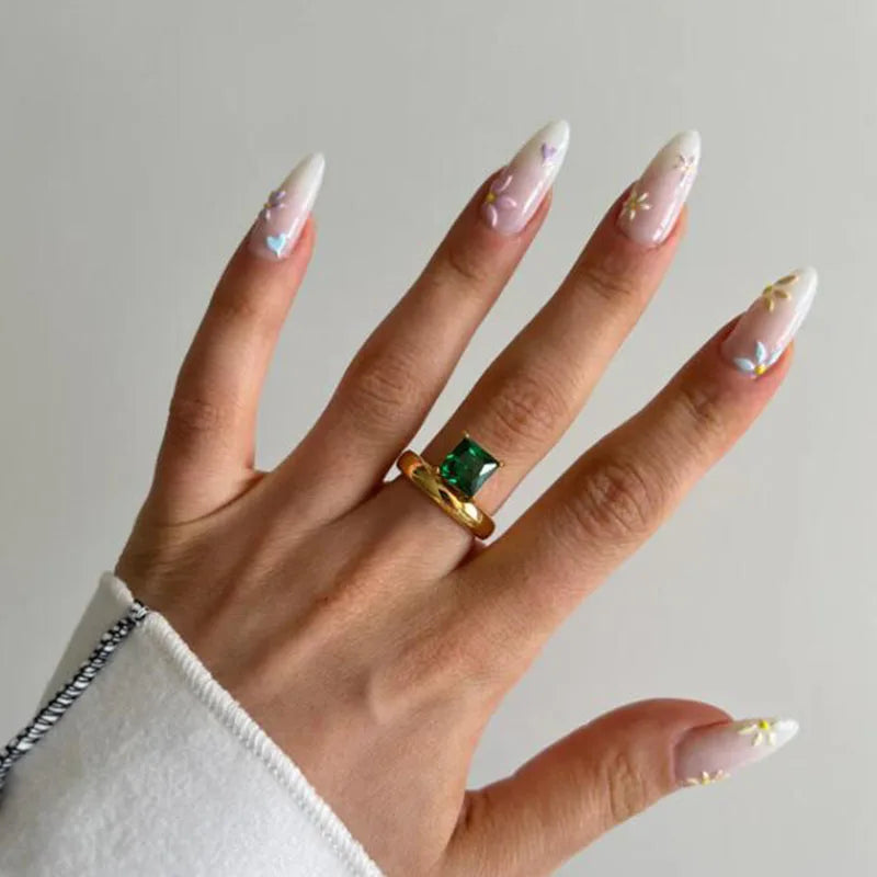 Alaia™ | Premium Emerald Ring