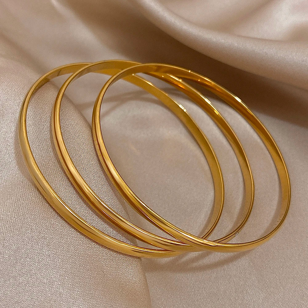 Aurelia Gold Bangle Set