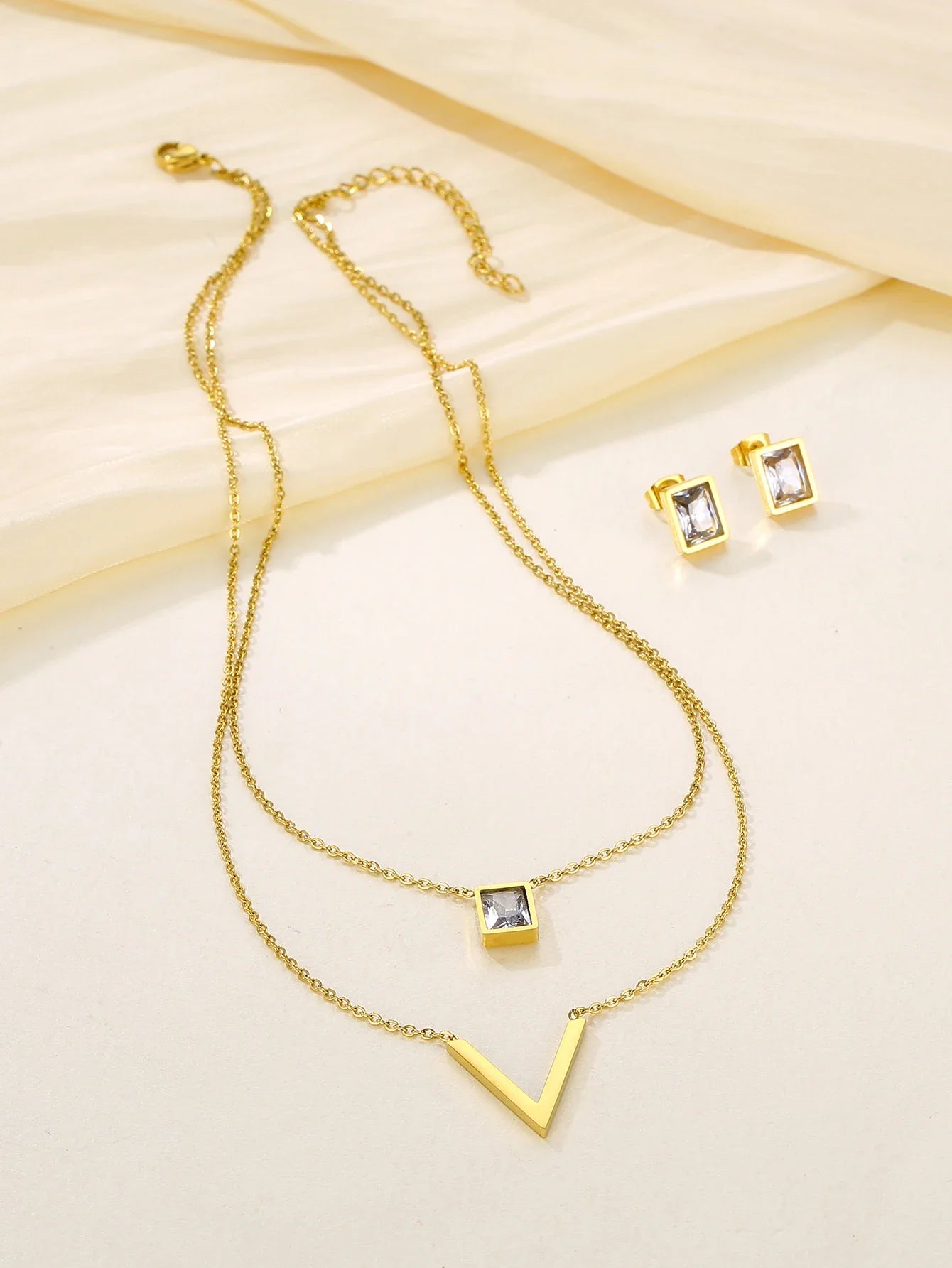 Elise Stone Jewelry Set