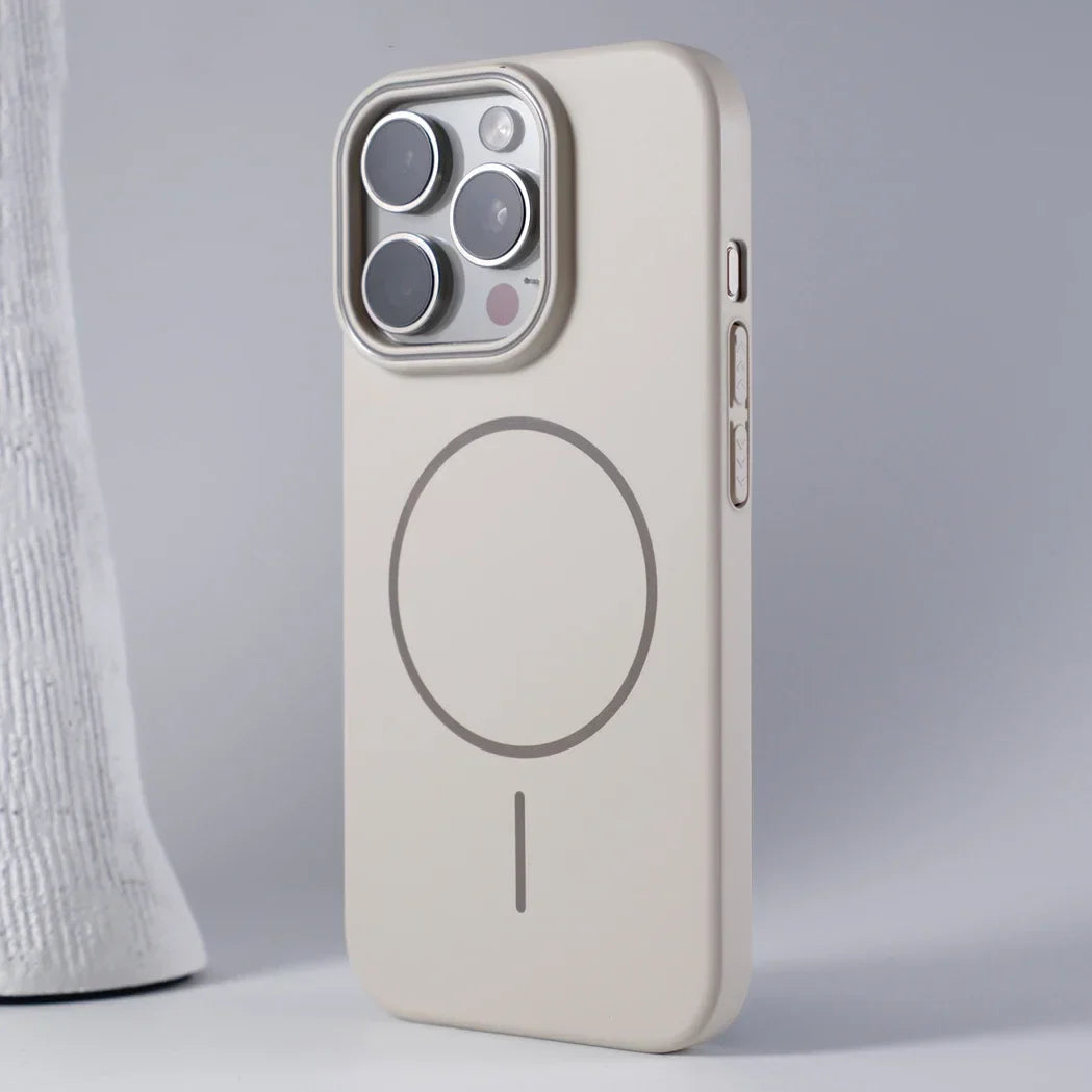 Oslo Matte MagSafe Case