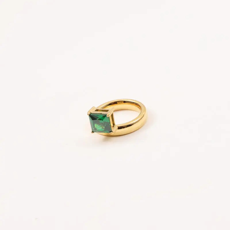 Alaia™ | Premium Emerald Ring