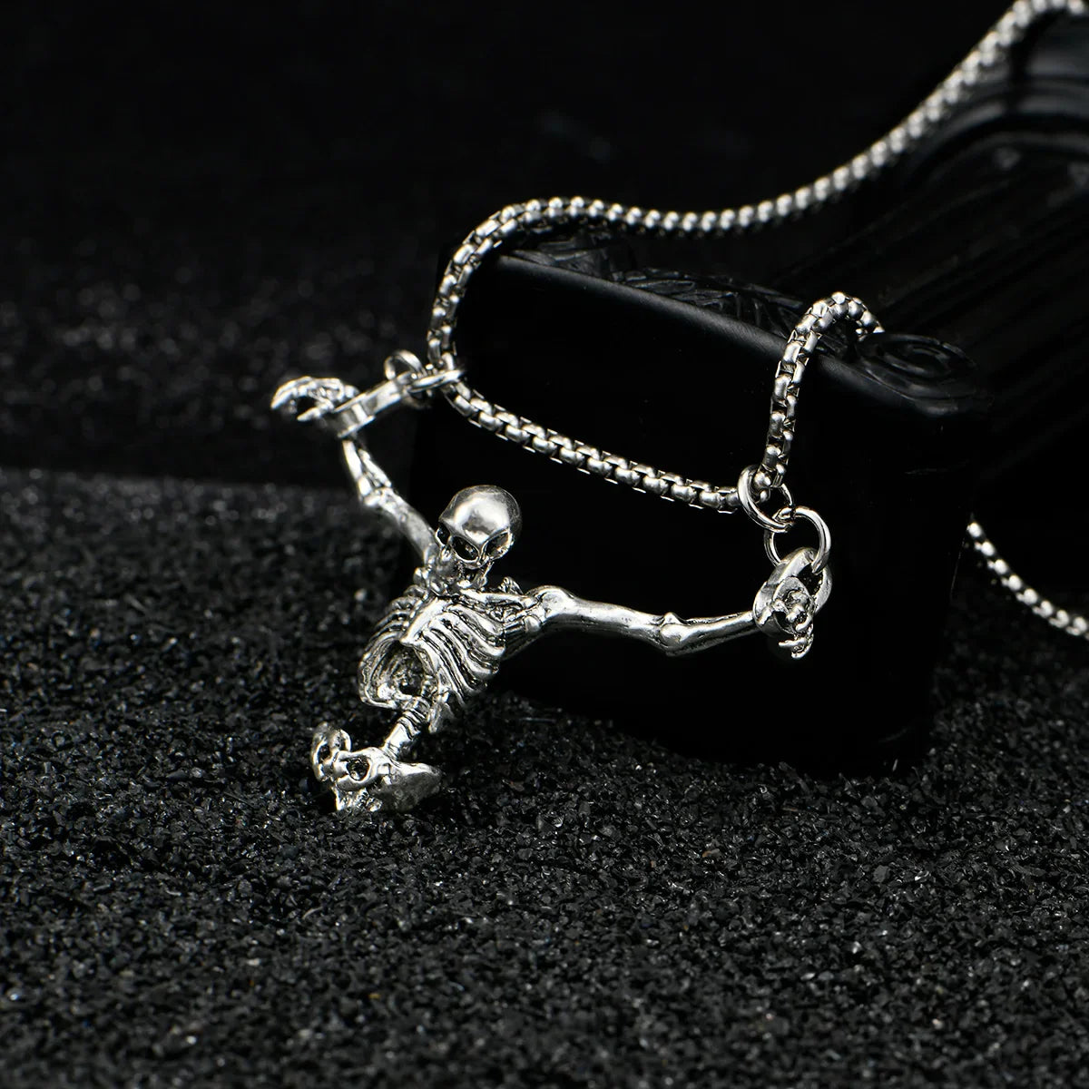 Skeleton Remains Duskfall Chain