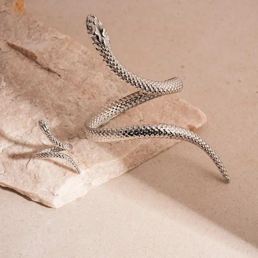 Serpent’s Embrace Set