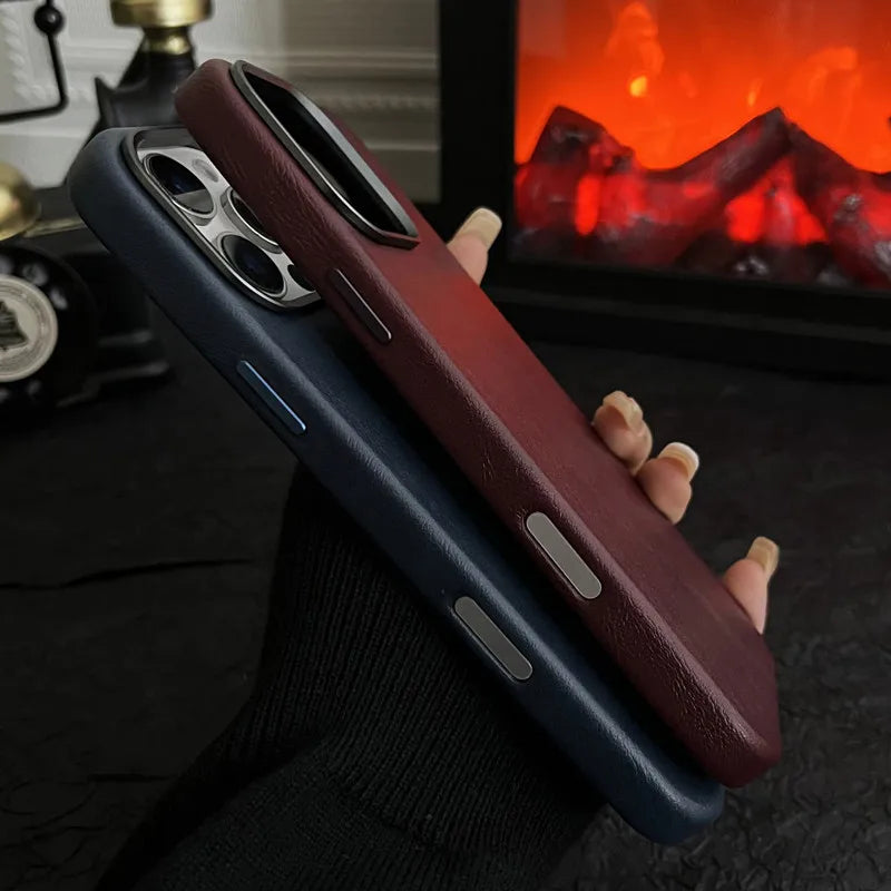 Vantage Leather Button Case