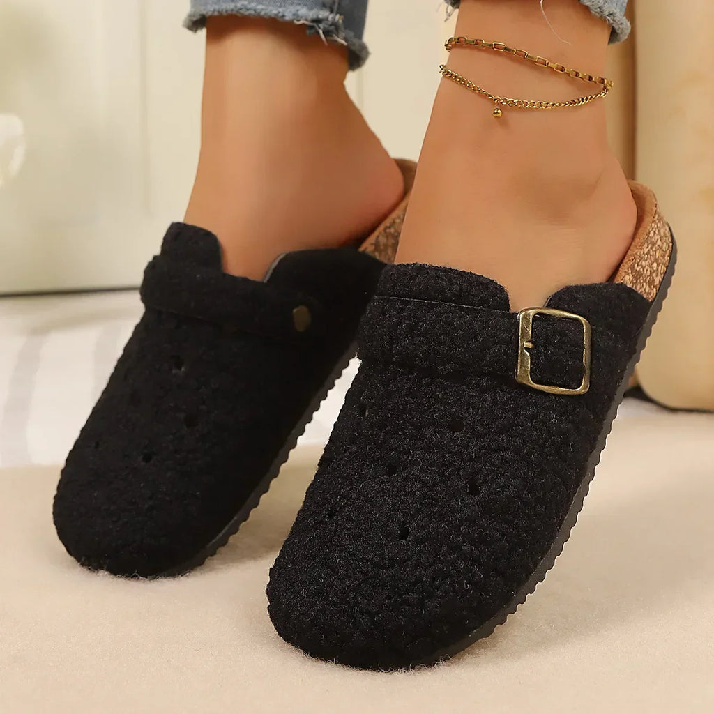 Aurelia™ Fleece Clogs
