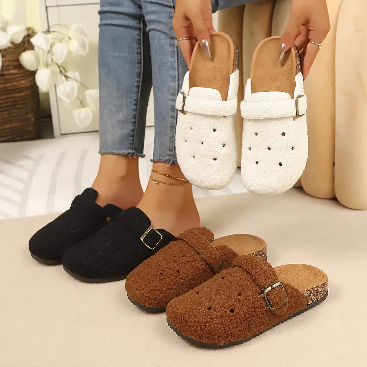 Aurelia™ Fleece Clogs
