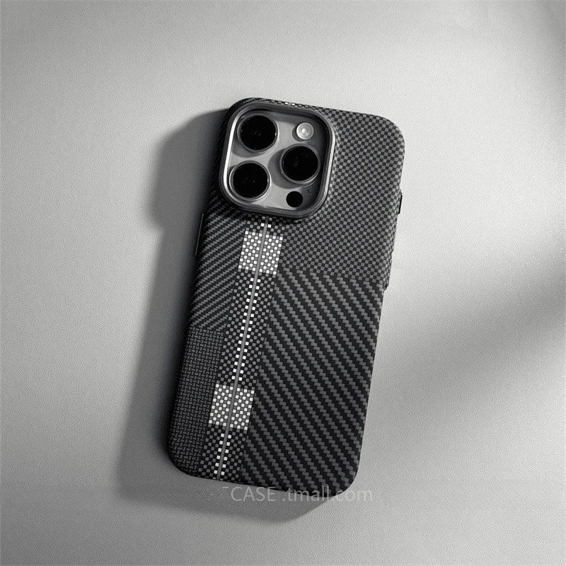 AeroLine Carbon Fiber Case