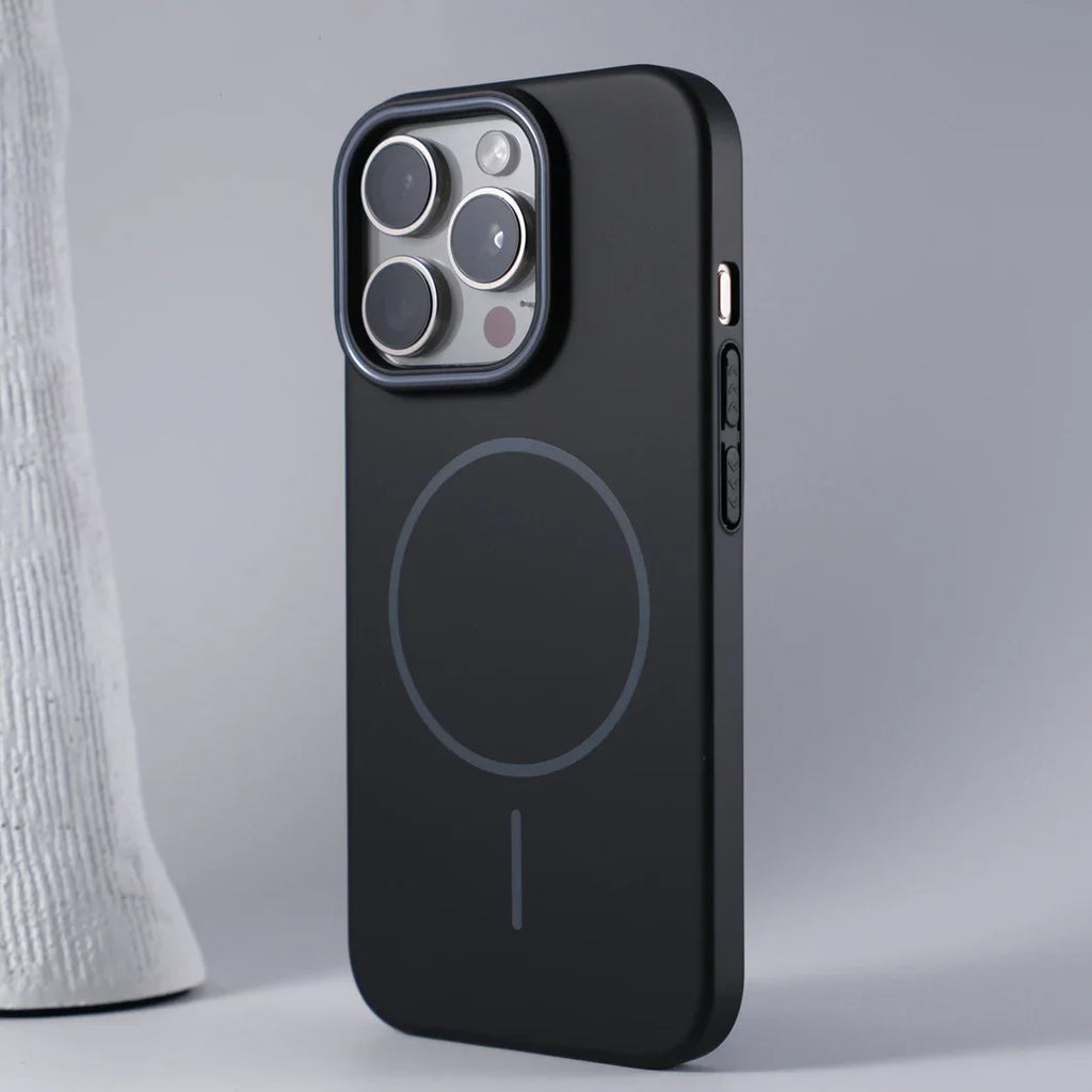 Oslo Matte MagSafe Case