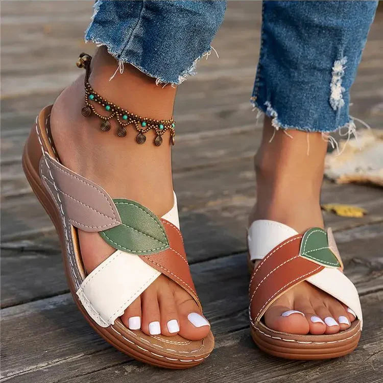 Naomi™ Modern Sandals