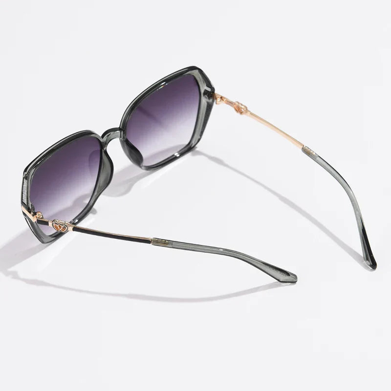 Willow™ Bold Sunglasses