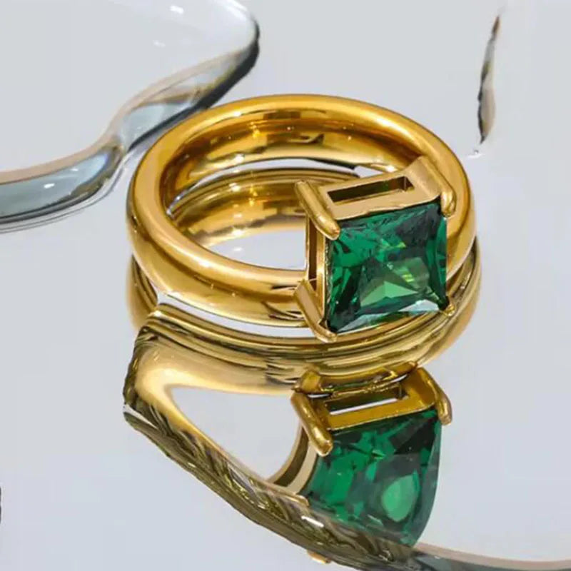 Alaia™ | Premium Emerald Ring
