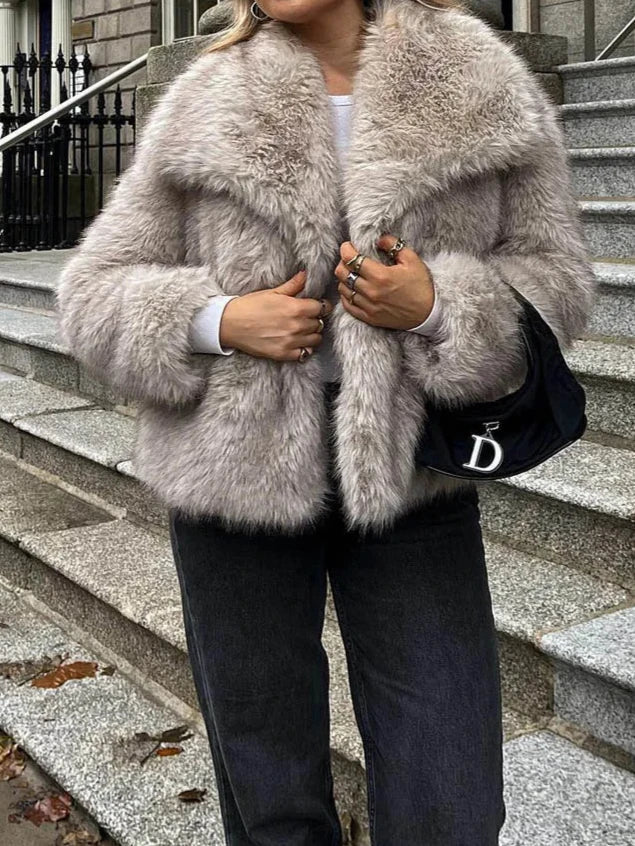 Sophia™ | Cropped Faux Fur Jacket