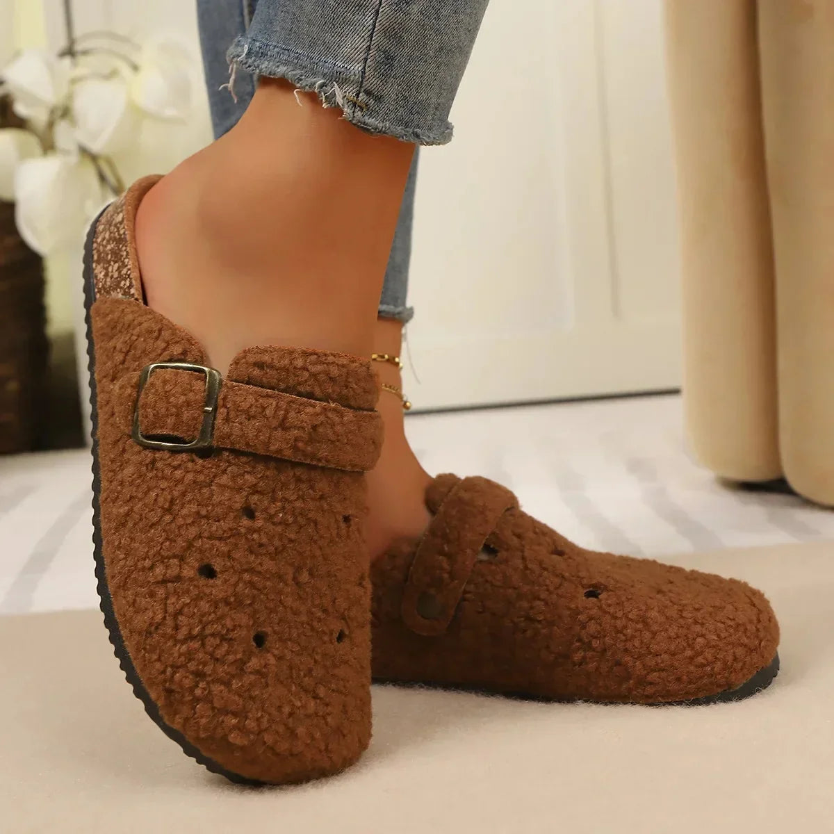 Aurelia™ Fleece Clogs