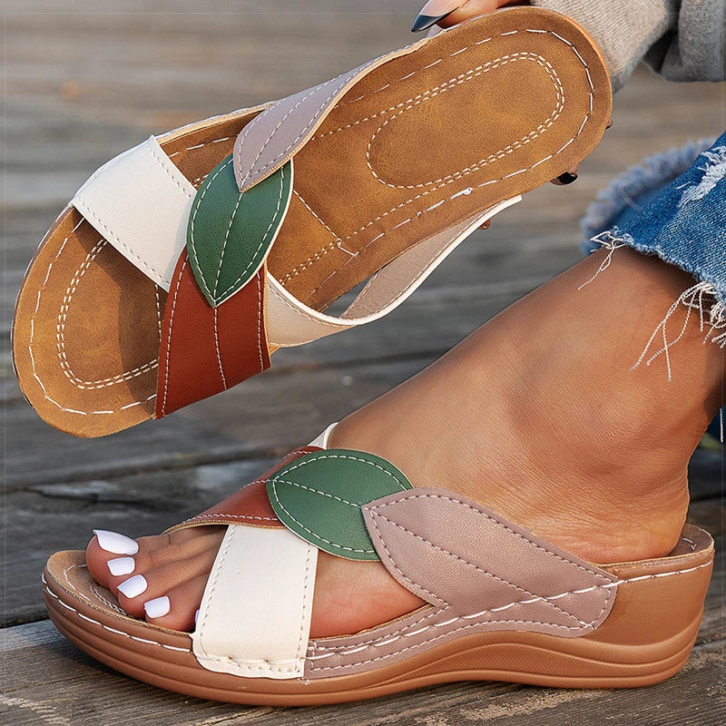 Naomi™ Modern Sandals