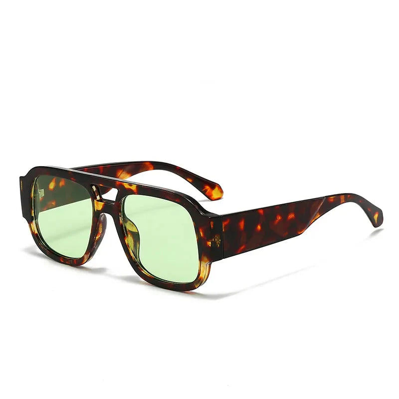 Riverton Oversized Sunnies