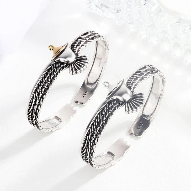 Eira Feather Silver Bracelet