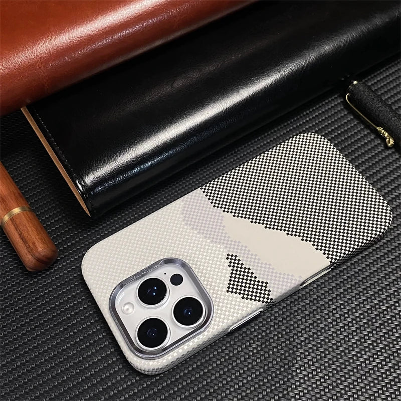 Stratos Plaid MagSafe Case