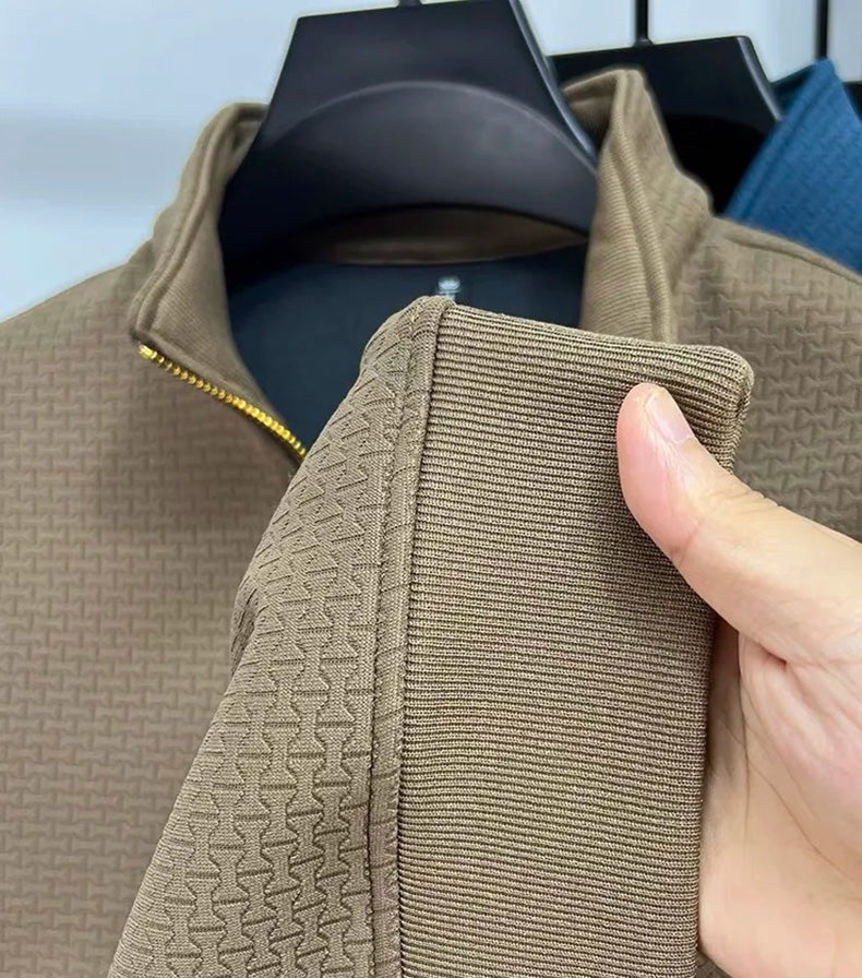 Oliver™ | Golden Zip Sweater